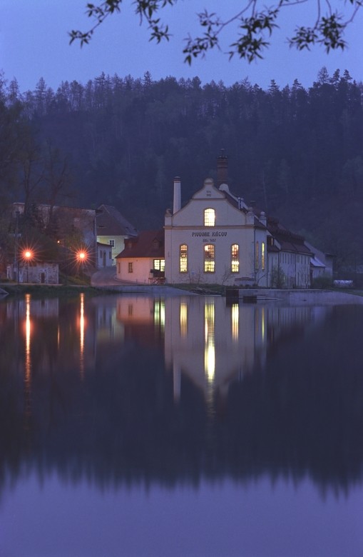 Stálá výstava fotografií Posázaví Daniela Korola