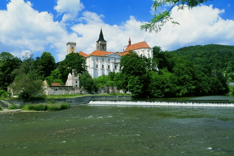 Stálá výstava fotografií Posázaví Daniela Korola